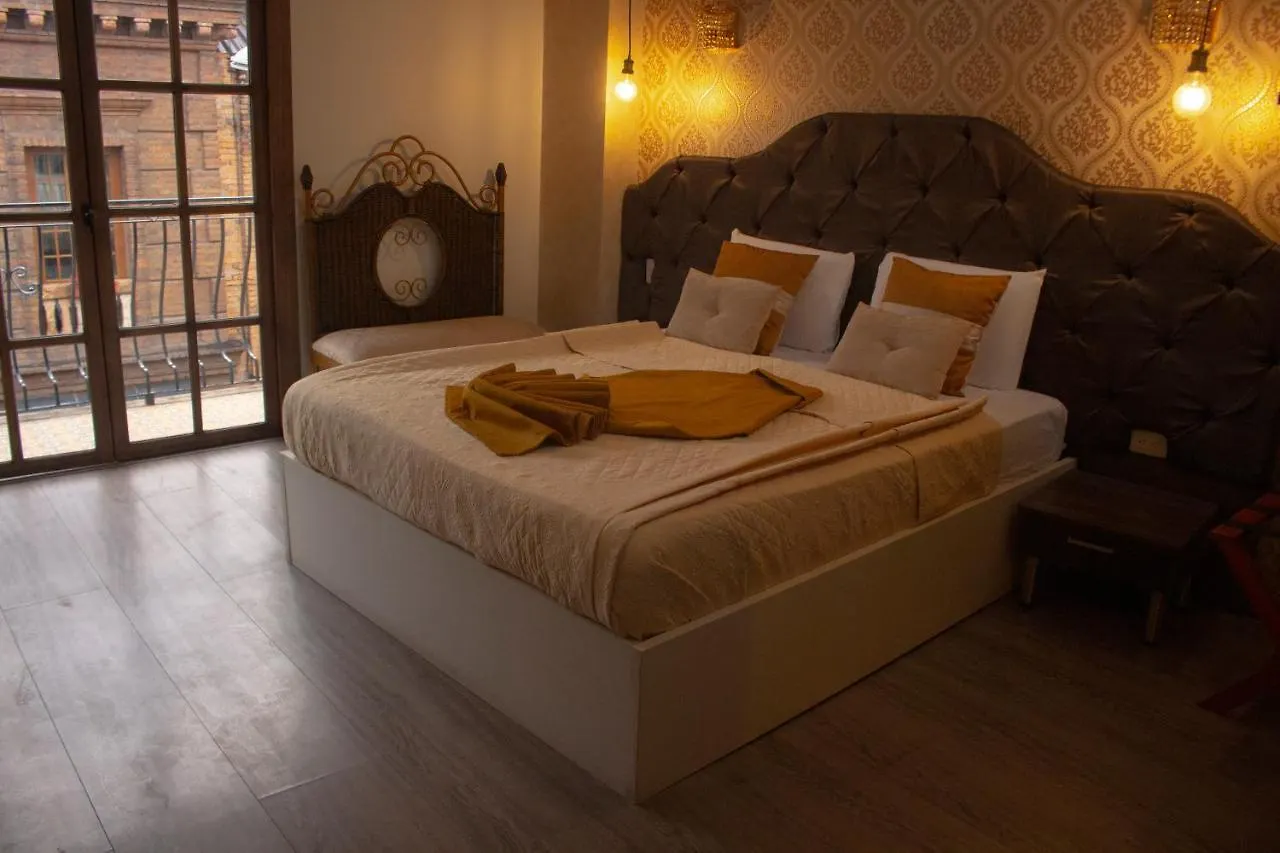 Estancia Boutique Lr Cuenca Ecuador