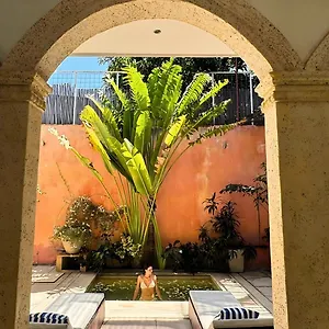 **** Hotel Casa Zarah - Alma Colombia